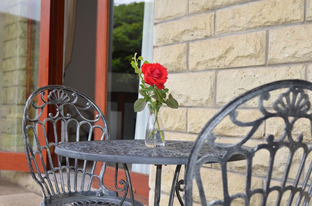 Riverwalk Bed And Breakfast Clarens Esterno foto