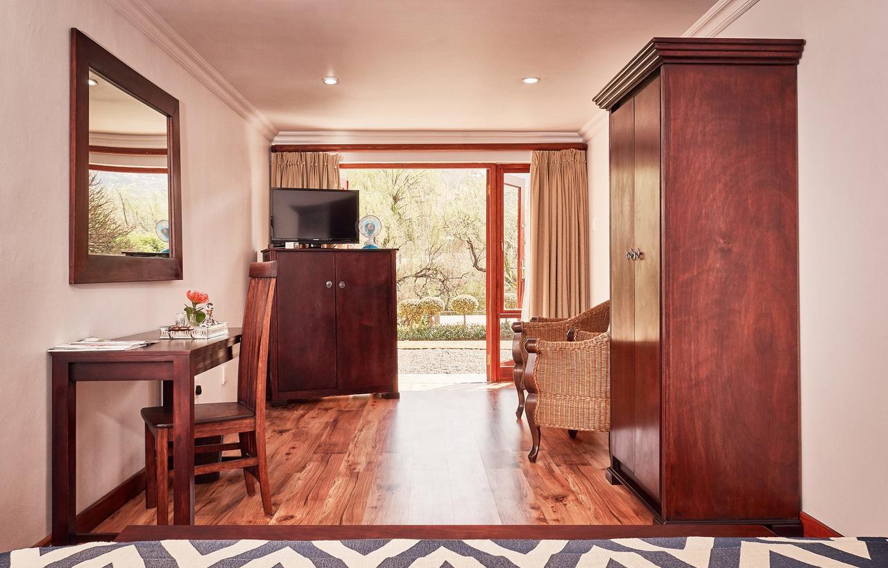 Riverwalk Bed And Breakfast Clarens Esterno foto